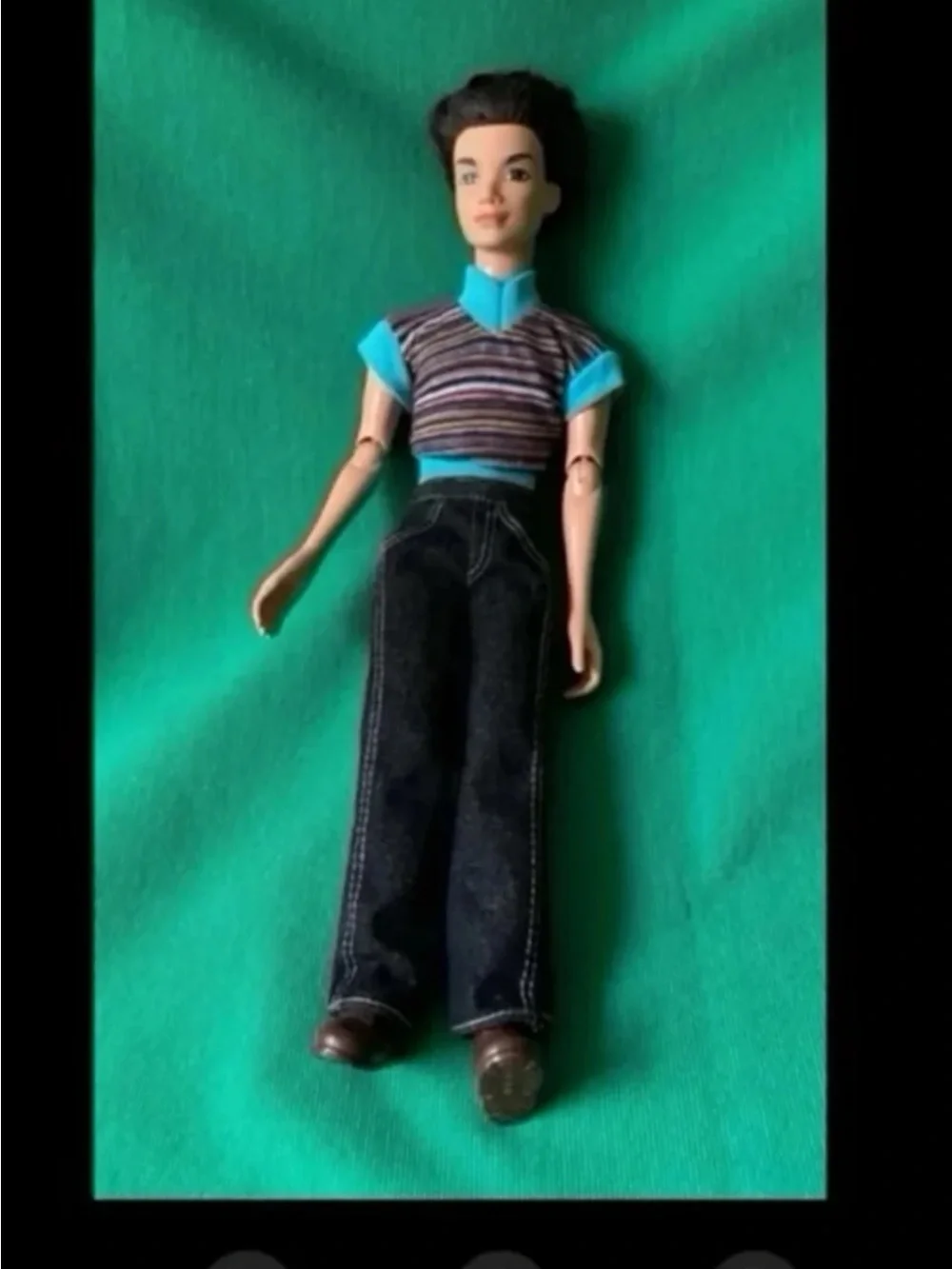 Barbie 1999 My Scene male doll Ryan / Ellis Doll clothes + boombox headphones
